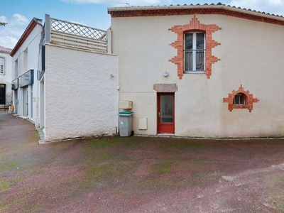 Vente maison 3 pièces 70 m² Montaigu-Vendée (85600)