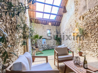 Vente maison 4 pièces 104 m² Uzès (30700)