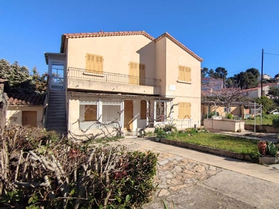 Vente maison 5 pièces 100 m² La Seyne-sur-Mer (83500)