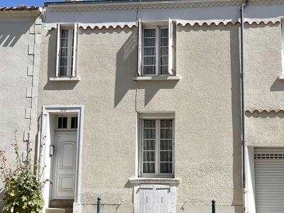 Vente maison 5 pièces 101 m² Les Sables-d'Olonne (85100)
