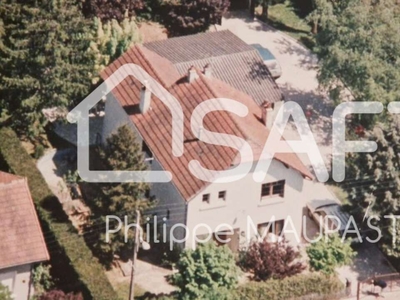 Vente maison 5 pièces 102 m² Dun-sur-Auron (18130)
