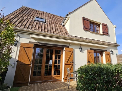 Vente maison 5 pièces 105 m² Noiseau (94880)