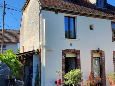Vente maison 5 pièces 123 m² Bray-sur-Seine (77480)