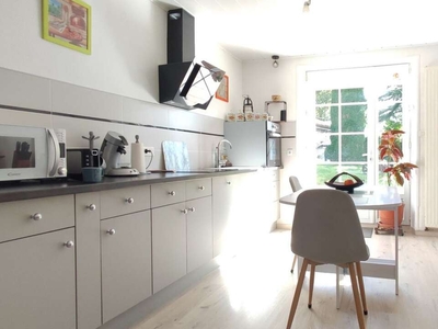 Vente maison 5 pièces 132 m² Saint-Paul-en-Gâtine (79240)