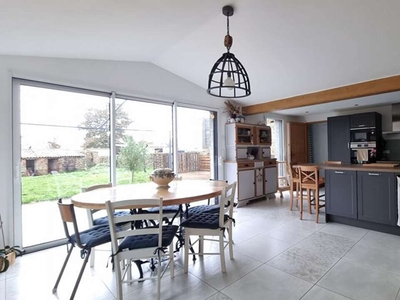 Vente maison 5 pièces 133 m² Aubigny-les-Clouzeaux (85430)