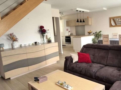 Vente maison 5 pièces 81 m² Carrières-sur-Seine (78420)