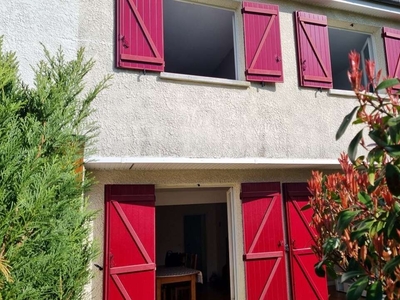 Vente maison 6 pièces 117 m² Le Mesnil-Saint-Denis (78320)