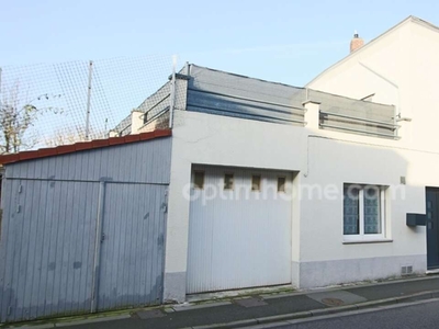 Vente maison 6 pièces 121 m² Lys-Lez-Lannoy (59390)