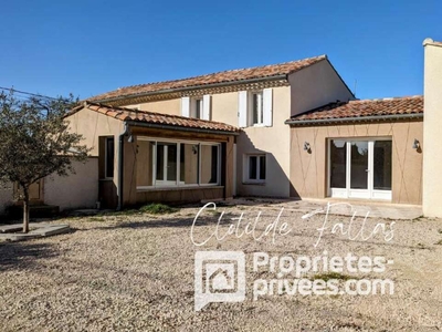 Vente maison 6 pièces 135 m² Camaret-sur-Aigues (84850)