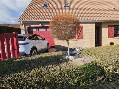 Vente maison 7 pièces 122 m² Looberghe (59630)