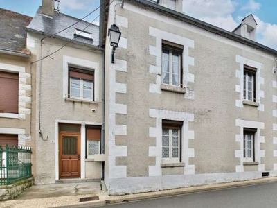 Vente maison 8 pièces 140 m² Vicq-sur-Gartempe (86260)