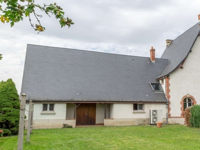 Vente maison 8 pièces 188 m² Dampierre-en-Burly (45570)