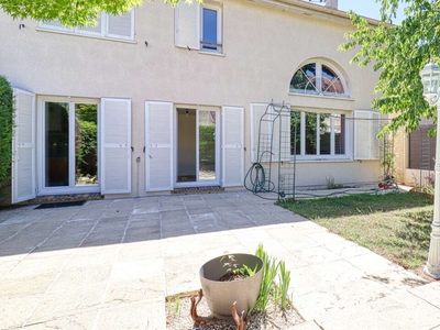 Vente maison 8 pièces 196 m² Deuil-la-Barre (95170)