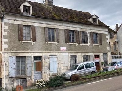 Vente maison 8 pièces 230 m² Coulanges-sur-Yonne (89480)
