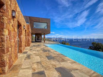 8 room luxury Villa for sale in Théoule-sur-Mer, French Riviera