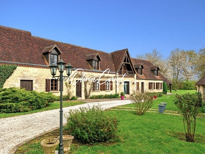 Luxury 7 pièces Farmhouse en vente Dancé, Normandie