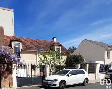 Maison 6 pièces de 110 m² à Vitry-sur-Seine (94400)