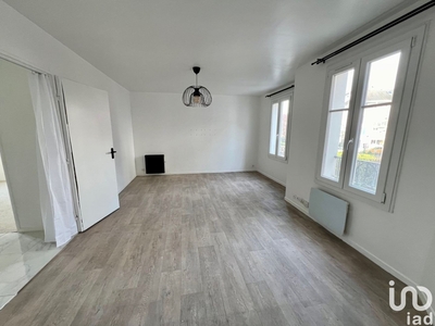 Appartement 2 pièces de 49 m² à Villeparisis (77270)