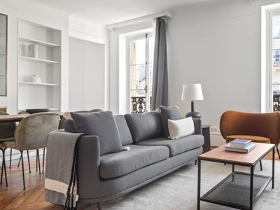 Appartement 3 chambres à louer à Saint-Georges, Paris