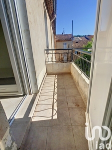 Appartement 3 pièces de 40 m² à Gardanne (13120)