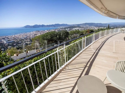 Appartement de luxe de 105 m2 en vente Cannes, Provence-Alpes-Côte d'Azur