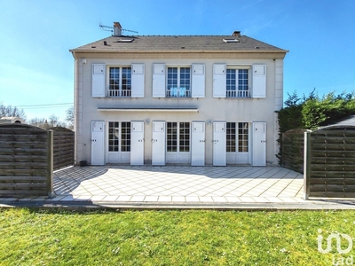 Maison 7 pièces de 170 m² à Saint-Germain-lès-Arpajon (91180)