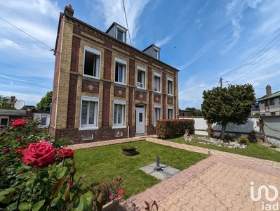 Maison 8 pièces de 165 m² à Saint-Aubin-lès-Elbeuf (76410)