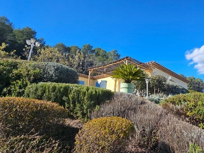 Villa de 5 chambres de luxe en vente Lorgues, Provence-Alpes-Côte d'Azur