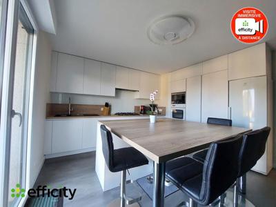 Vente maison 8 pièces 172 m²