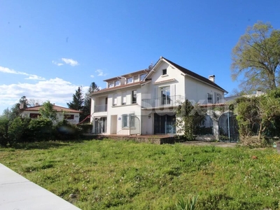Vente maison 14 pièces 392 m² Cambo-les-Bains (64250)
