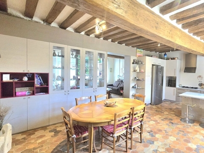 Vente maison 9 pièces 218 m² Chartres (28000)