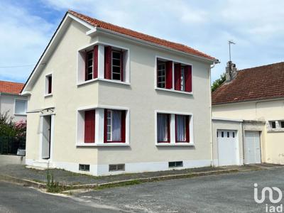 Maison 5 pièces de 96 m² à Bergerac (24100)