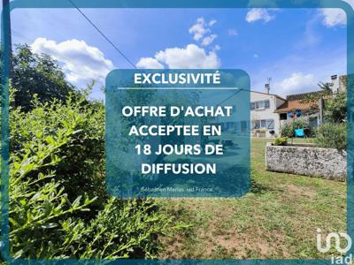 Maison de village 4 pièces de 103 m² à Port-d'Envaux (17350)
