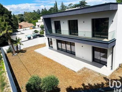 Vente maison 5 pièces 136 m² Montélimar (26200)