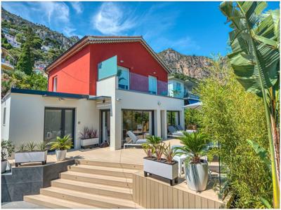 3 room luxury Villa for sale in Èze, French Riviera