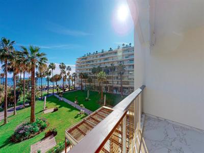 Exceptionnel appartement avec vue mer sur Cannes Croisette