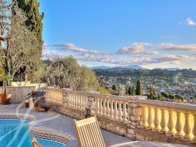Maison de luxe de 9 pièces en vente à La Colle-sur-Loup, Provence-Alpes-Côte d'Azur