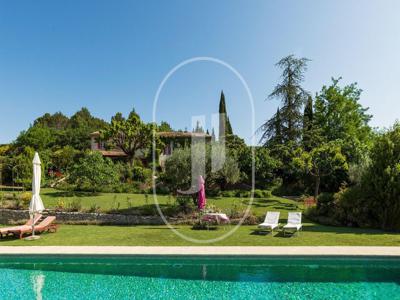 11 room luxury House for sale in Vaison-la-Romaine, French Riviera