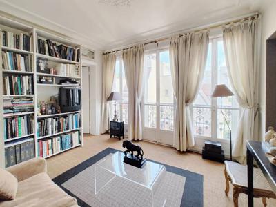 Appartement à vendre à Paris 3Ème
