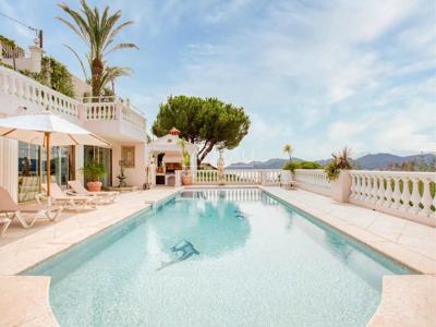 Villa de 16 pièces de luxe en vente Cannes, Provence-Alpes-Côte d'Azur