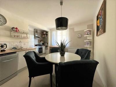 Appartement de luxe de 2 chambres en vente à Mirabel-aux-Baronnies, Auvergne-Rhône-Alpes