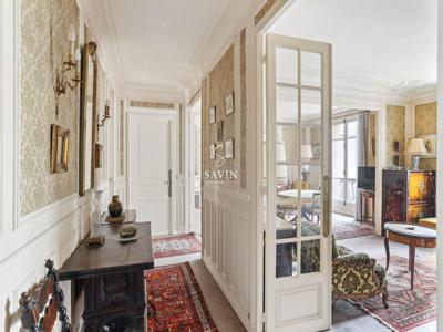Appartement de luxe de 2 chambres en vente à Monceau, Courcelles, Ternes, Paris, Île-de-France