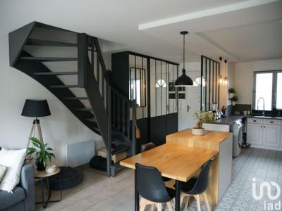 Location meublée appartement 4 pièces 81 m²