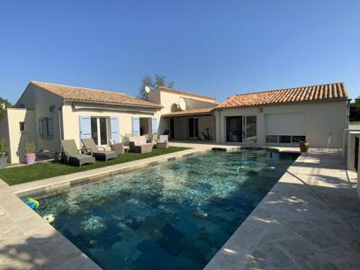 Maison de luxe de 158 m2 en vente Uzès, France