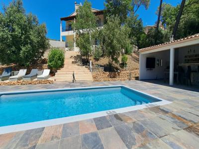 Maison de prestige de 190 m2 en vente Belcodène, Provence-Alpes-Côte d'Azur