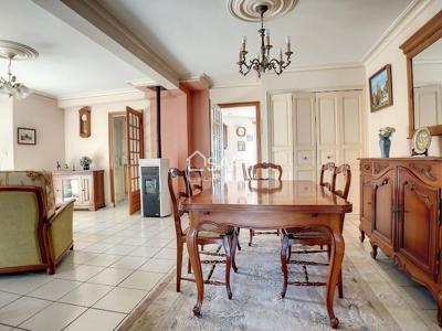 Vente maison 6 pièces 110 m²