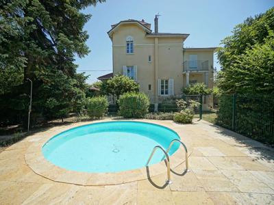 Villa de luxe de 8 pièces en vente Villefranche-sur-Saône, Auvergne-Rhône-Alpes