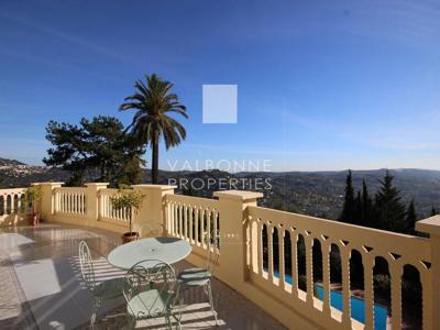 Maison de 5 chambres de luxe en vente à Grasse, Provence-Alpes-Côte d'Azur