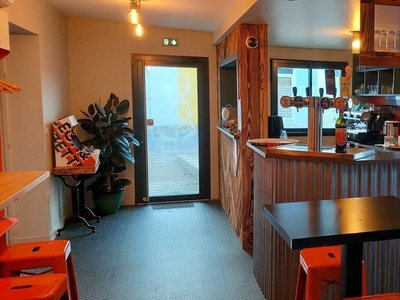 Bar-brasserie de 150 m² à Moncoutant (79320)