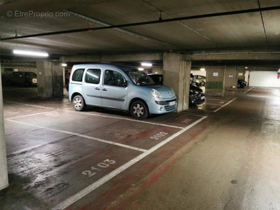 Parking 11m² à paris-13e